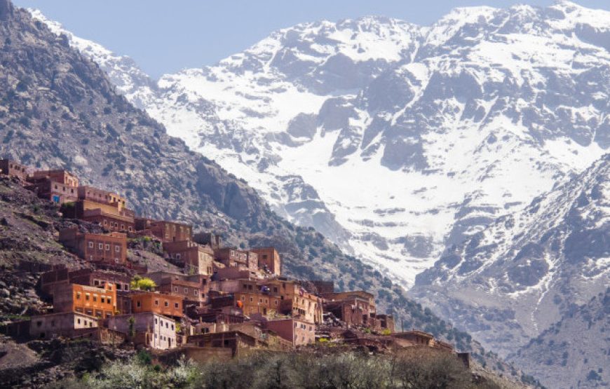 Toubkal Circuit Via Lake Ifni – 6 days Morocco Trek