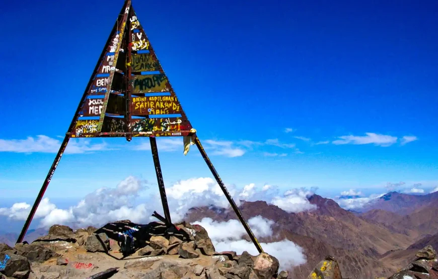 3 Days Trekking to Toubkal ( Circle) :