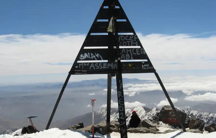 4 days Toubkal ski touring